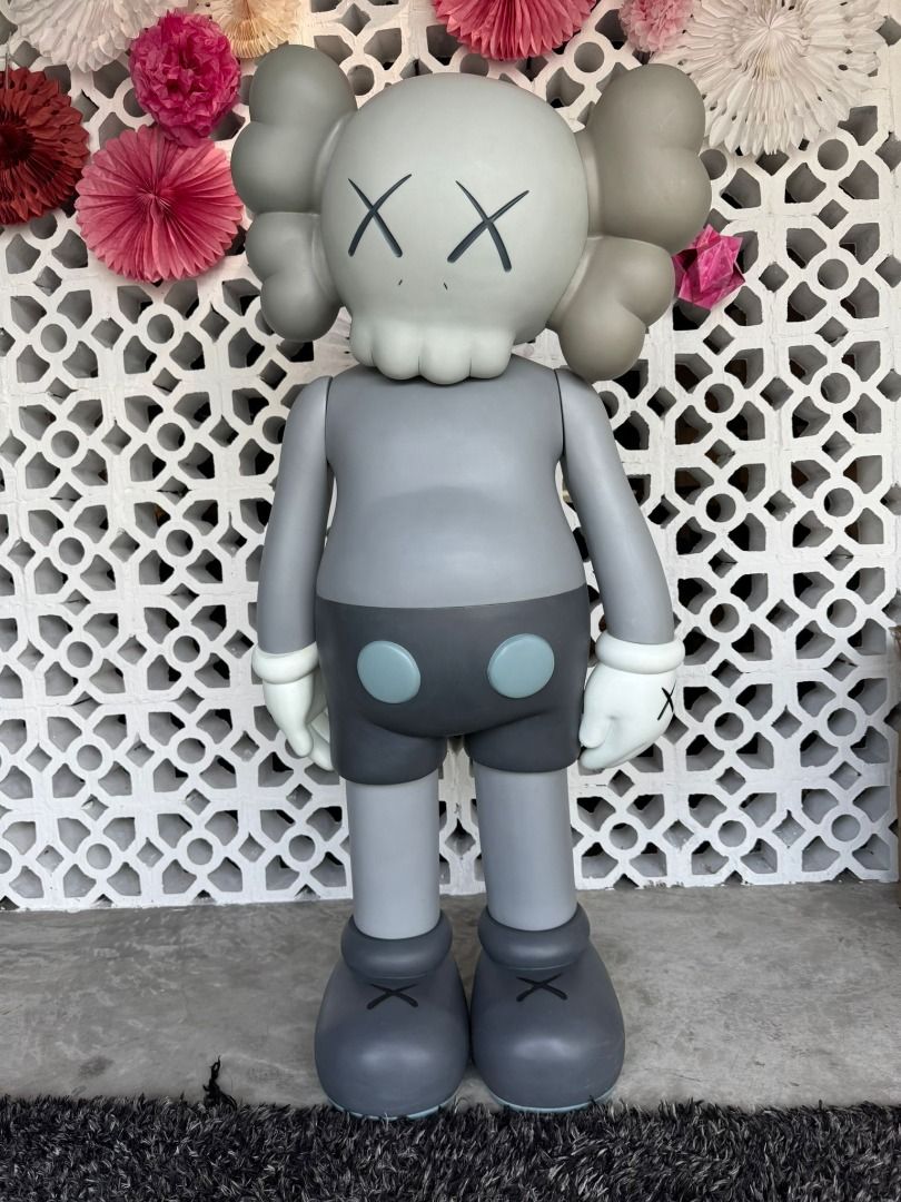 Fake kaws 4 cheap
