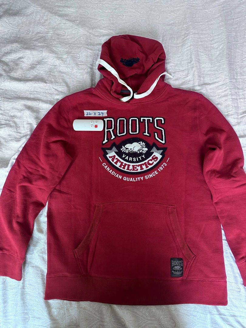 roots canada Men s Fashion Coats Jackets and Outerwear on Carousell