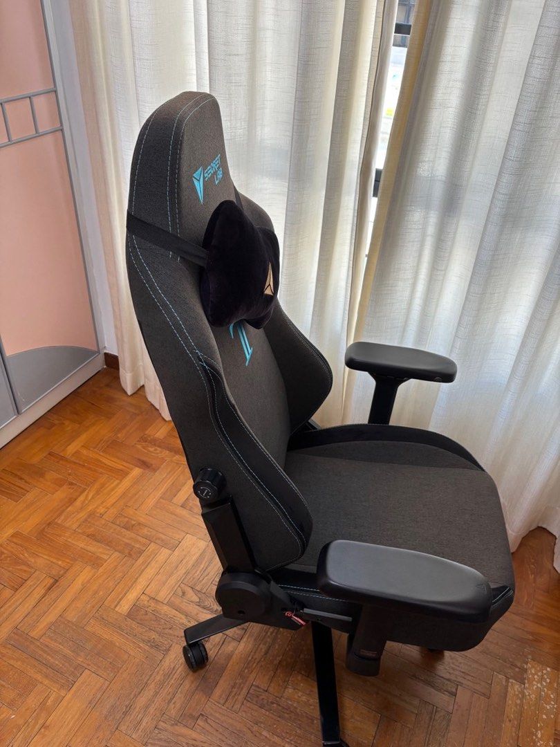 Secretlab TITAN 2020 SoftWeave Charcoal Blue