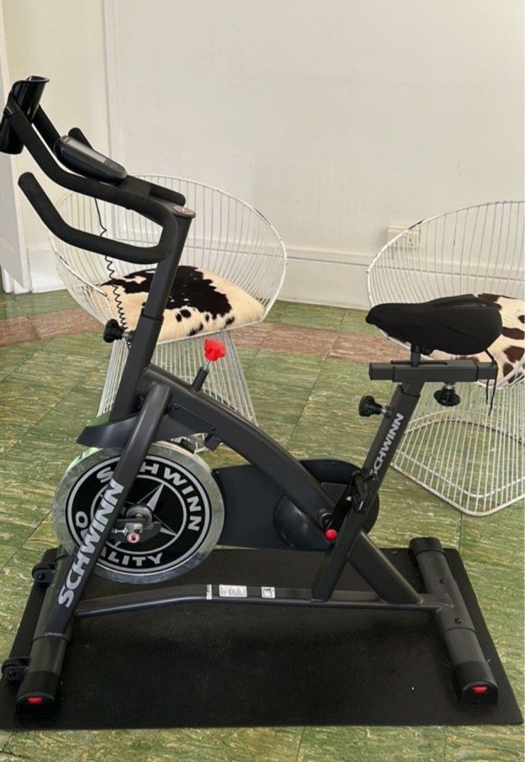 Spin Bike Schwinn IC2 Sports Equipment Exercise Fitness Cardio Fitness Machines on Carousell