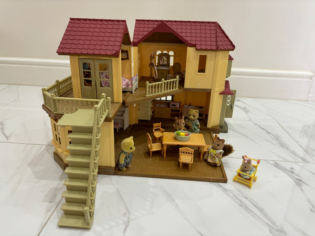 Sylvanian Families City House light house gift set Hobbies Toys Toys Games on Carousell