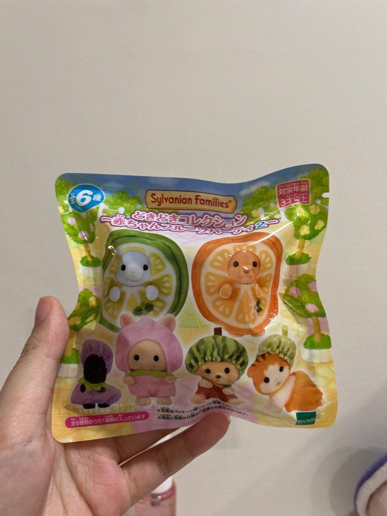 Sylvanian Families Fruit blind bag (Category: Designer & Blind Box Toys) located in Manila. Submitted by chelsellss (Listing ID 1331026332, Image 1). Description: - sealed brand new.