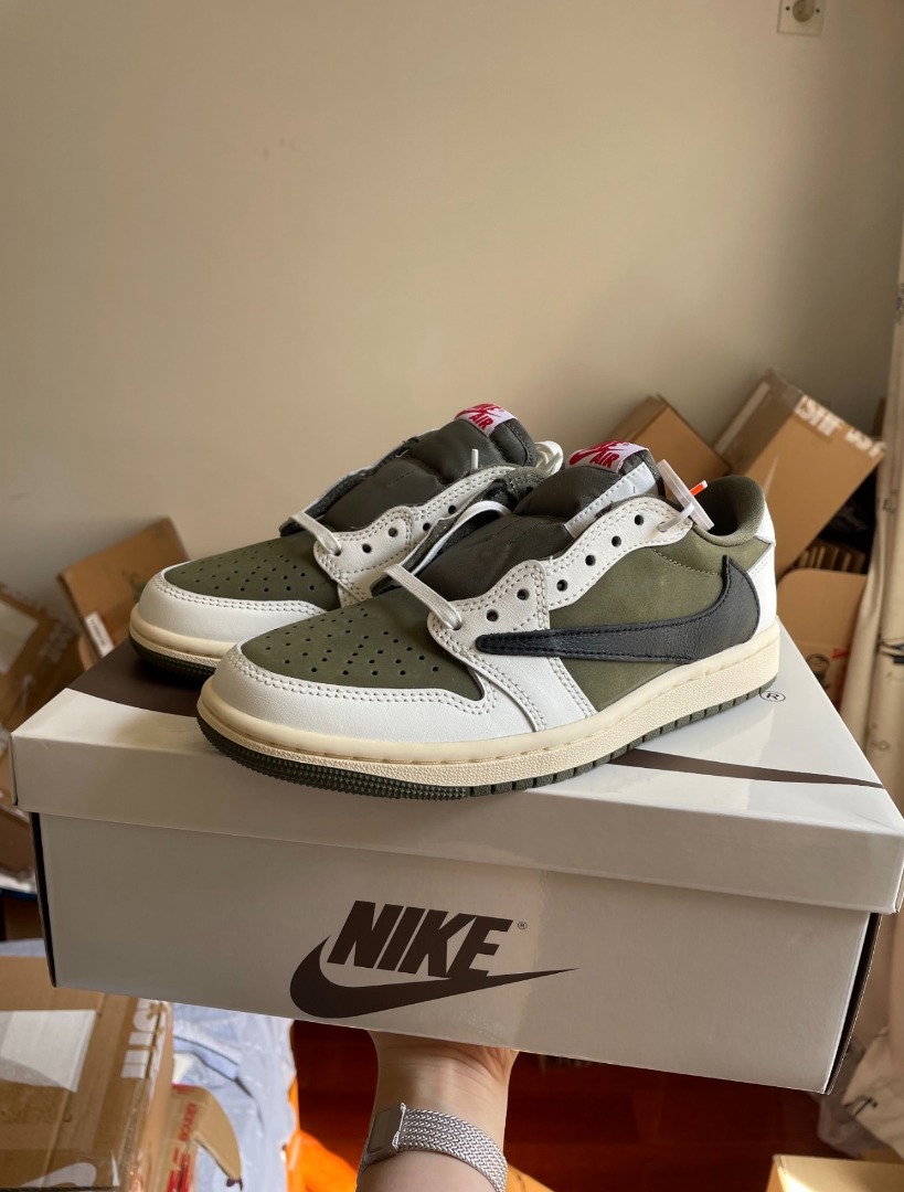 Travis Scott Jordan Air Jordan 1 Low OG Medium Olive