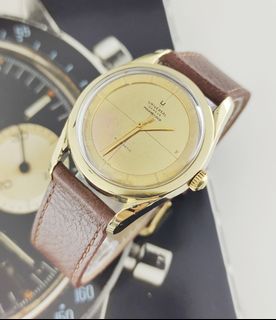 (Category: ) located in . Submitted by ab.authentic.collection (Listing ID 1330995748, Image 1). Description: .