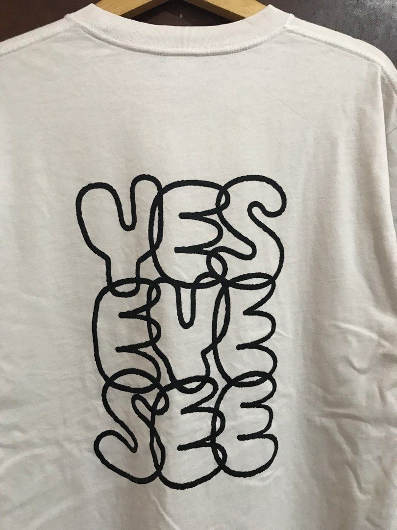 YESEYESEE C Logo T-Shirt, Fesyen Pria, Pakaian , Atasan di