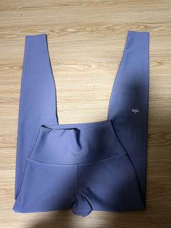(Category: ) located in . Submitted by minimalism__ (Listing ID 1331144371, Image 1). Description: .