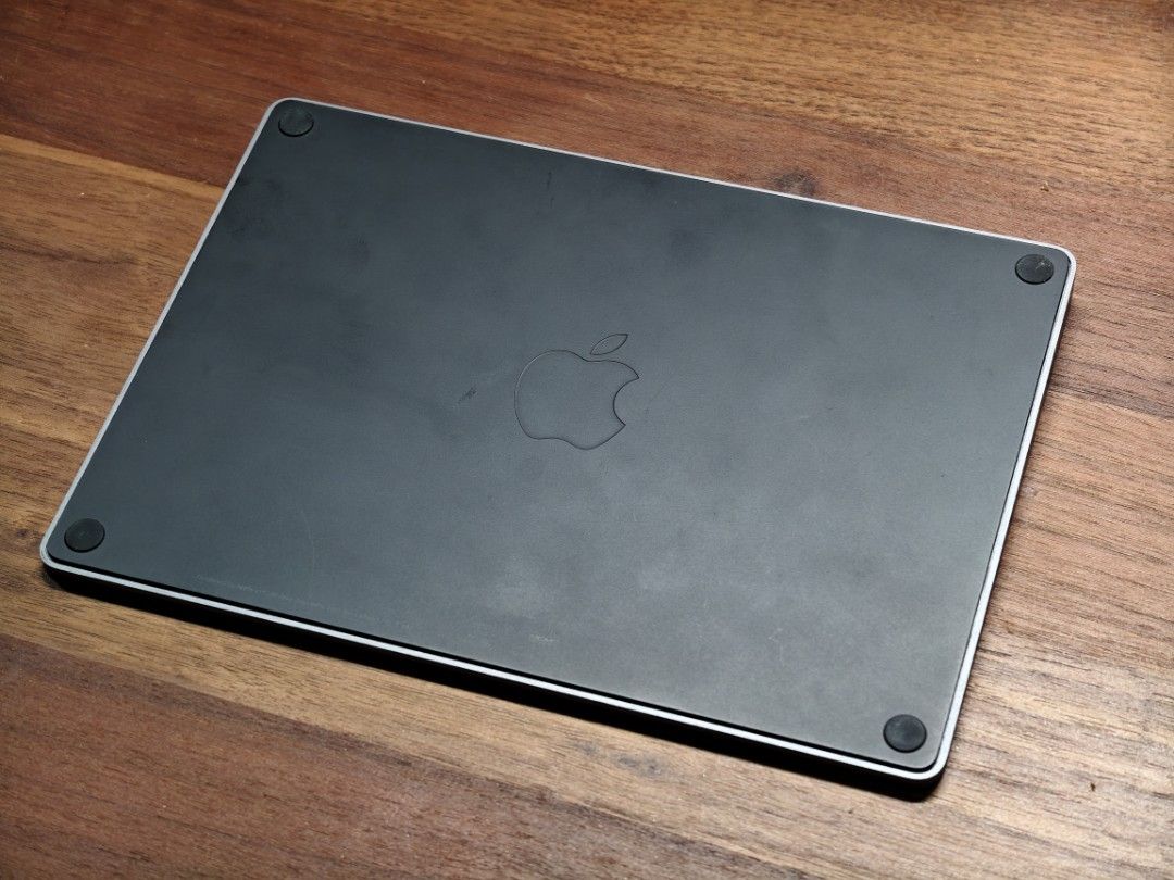 Apple Magic Trackpad - Black Multi-Touch Surface (Black) Magic