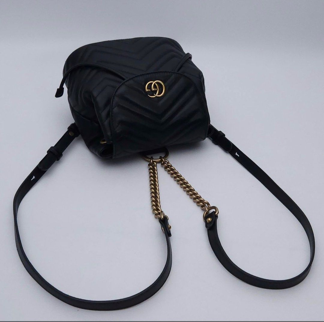 Gucci backpack chain straps 2025