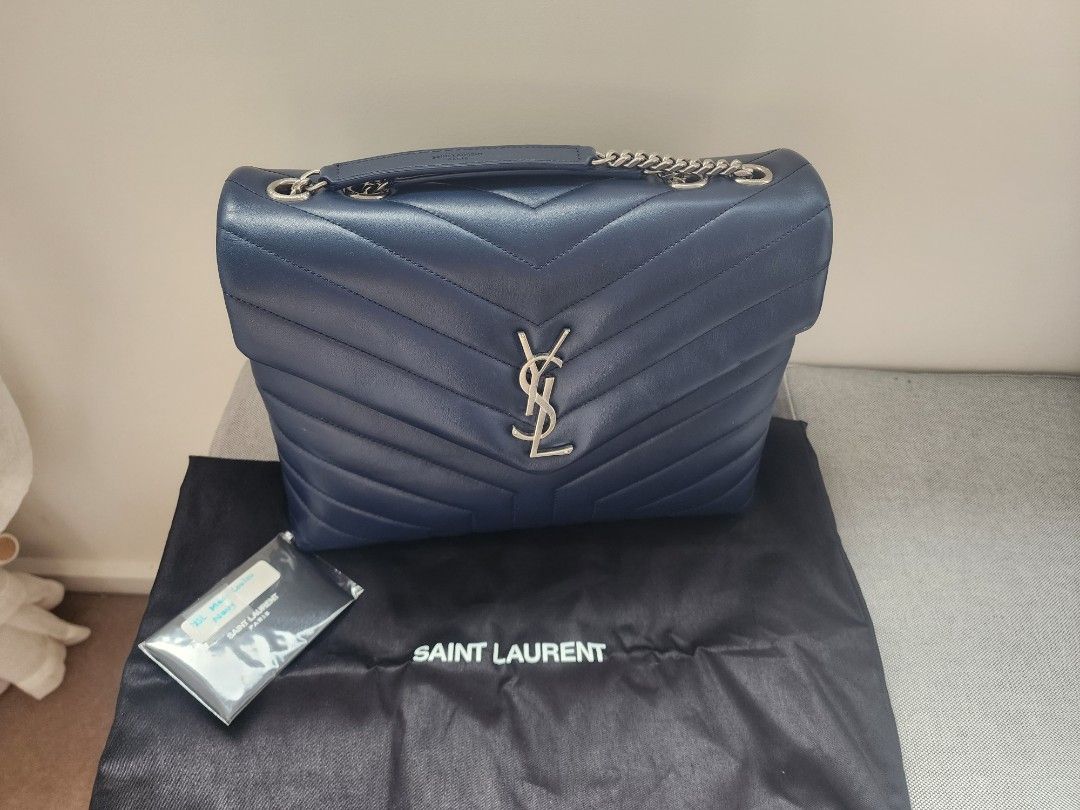 Ysl loulou navy 2025