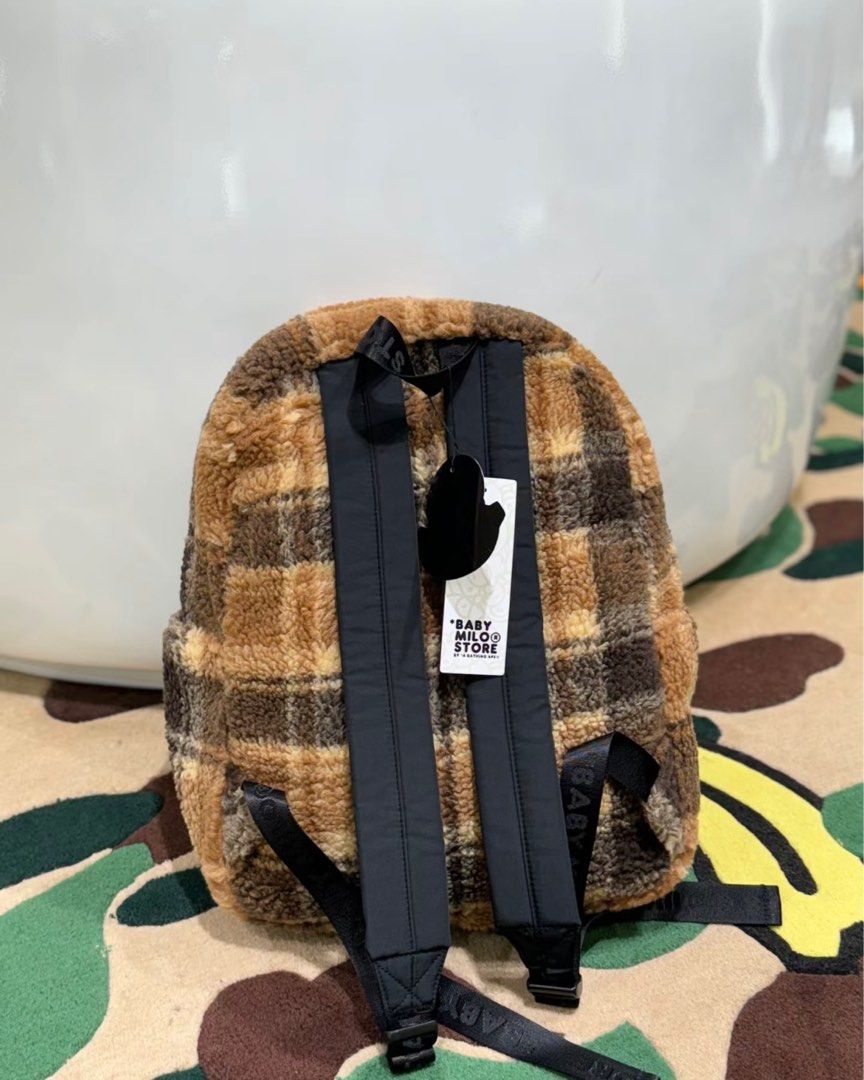 【BAPE】 Baby Milo Check Sherpa Medium Backpack Beige Brown 1605d2ca-b3db-39e8-bb62-