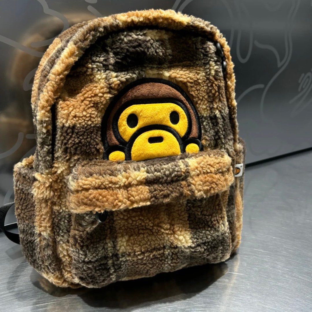 【BAPE】 Baby Milo Check Sherpa Medium Backpack Beige Brown BAPE Baby Milo Check Sherpa Medium Backpack Beige Brown