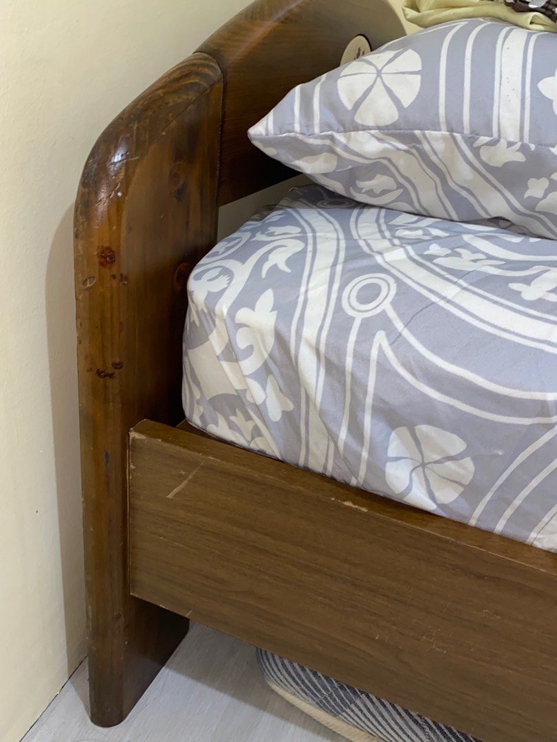Bedframe with mattress single (Category: Bed Frames & Mattresses) located in Manila. Submitted by macmb (Listing ID 1331096082, Image 2). Description: Single bedframe with mattress Made in japan Rarely used Newly varnished.