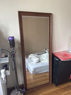 (Category: ) located in . Submitted by thelightbulb (Listing ID 1331077551, Image 1). Description: .