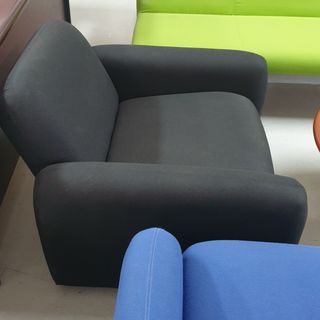 (Category: ) located in . Submitted by henrydesignsg (Listing ID 1331139779, Image 1). Description: .