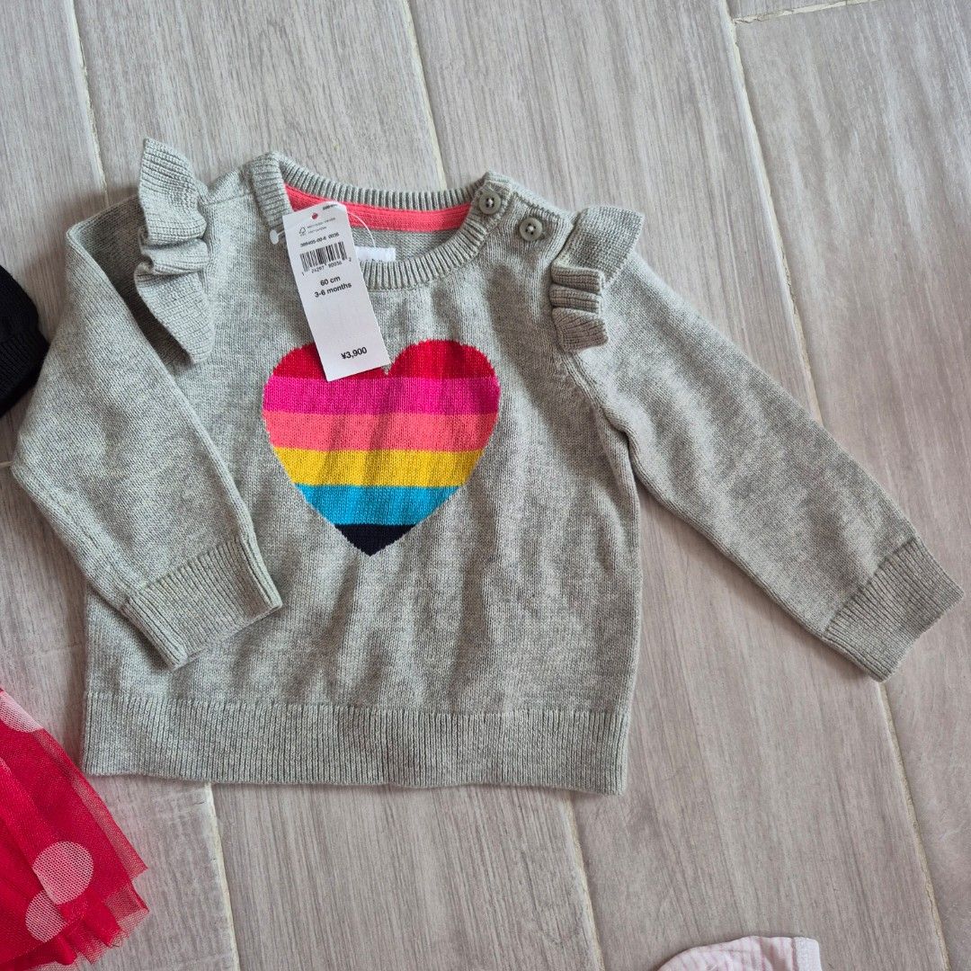 Gap baby rainbow sweater 2025