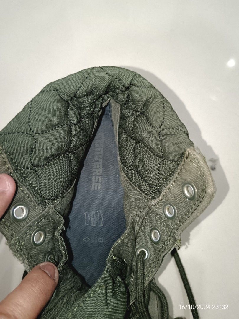 Bundle (Category: Sneakers) located in Tasek Gelugor. Submitted by raredeer.07d570 (Listing ID 1331217798, Image 3). Description: Rm 70 siap pos.
