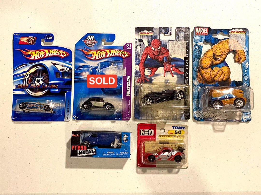 Car Collection (Category: Vehicle & Diecast Models) located in Quezon City. Submitted by base7 (Listing ID 1330796106, Image 3). Description: Set 1 - Php 200 Set 2 - Php 1500 Set 3 - Php 1000 Php 2200 - take all remaining pieces (9pcs).