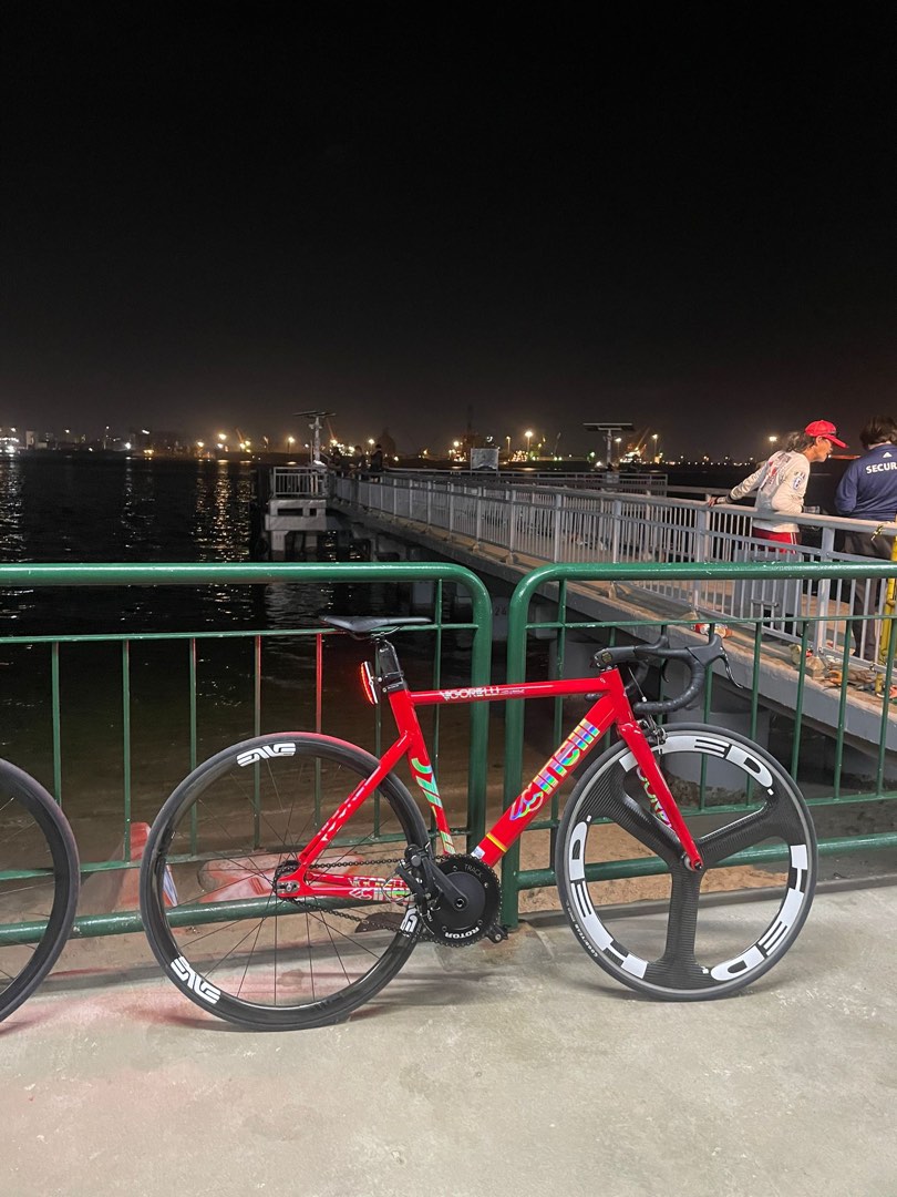 お買得★美品★CINELLI VIGORELLI SHARK 52サイズ 完成車 お買得☆美品☆CINELLI VIGORELLI SHARK 52サイズ 完成車 - メルカリ