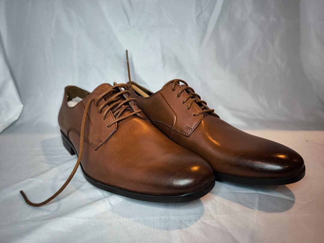 Clarks Conwell Plain Tan Leather UK 8.5 Men s Fashion Footwear Dress shoes on Carousell