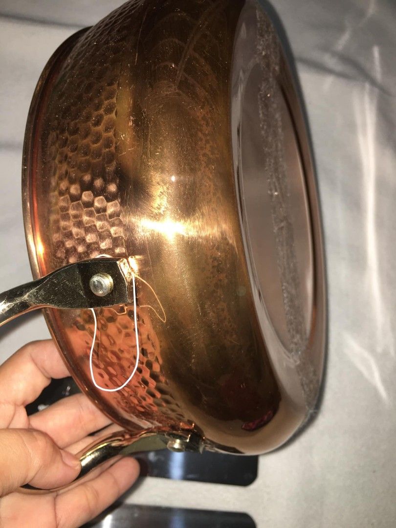 COPPER POT (Category: Cookware & Accessories) located in San Jose del Monte. Submitted by eivon29 (Listing ID 1331210874, Image 2). Description: Vintage Hammered Copper Oden Pot High thermal conductivity. Copper has excellent thermal conductivity, about twice that of aluminum and 25 times that of stainless steel. When used for cooking, heat is evenly distributed, and ingredients do not fall apart, resulting in mild and tasty food without one side