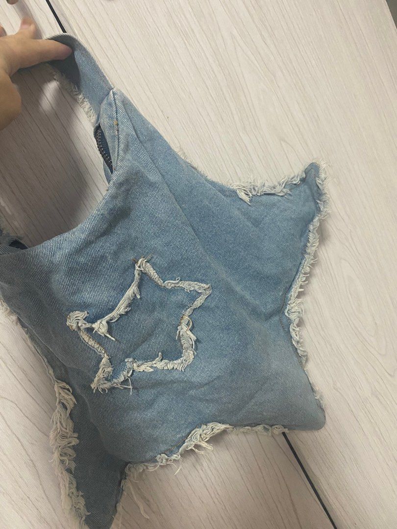 Denim Y2K Bag with Zipper and inner Lining (Category: Cross-body Bags) located in Iloilo. Submitted by gloomanomaly (Listing ID 1331096094, Image 2). Description: Price: 350 + sf Brand: Echo on Tag Details: - Denim - Tie Crossbody Band - Black Inner Lining with Inner Zip - Zippers All working properly Flaw: N/A.