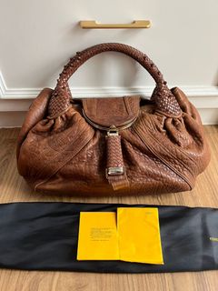 (Kategori: ) berada di . Dikirim oleh razhbags (ID iklan 1331069308, Gambar 1). Deskripsi: .