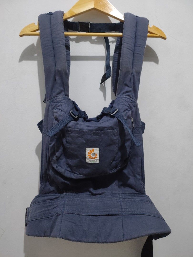 Jual gendongan ergo baby second shop