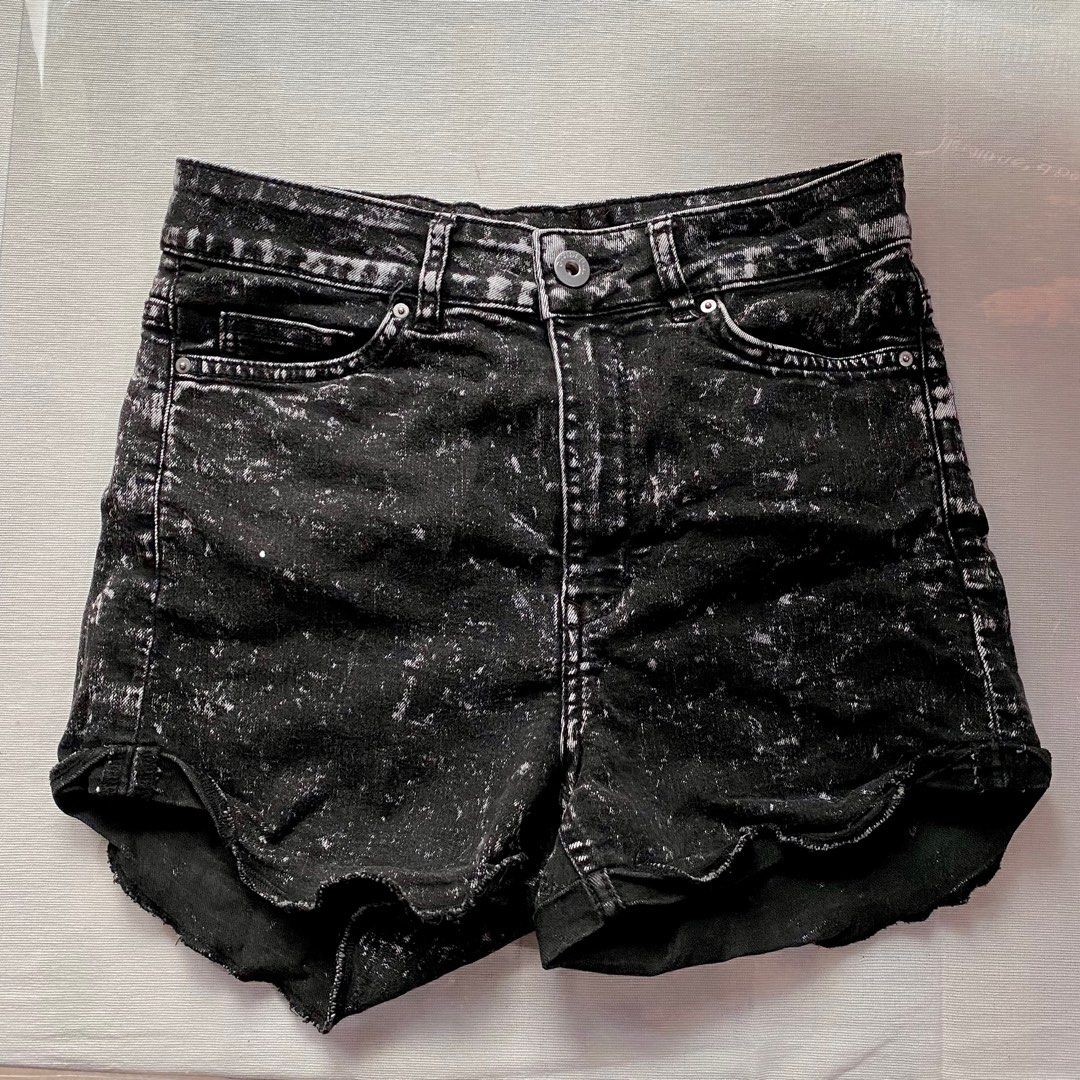 h&m black denim shorts
