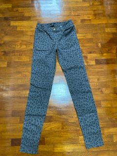 (Category: ) located in . Submitted by shopyourbuys (Listing ID 1331078544, Image 1). Description: .