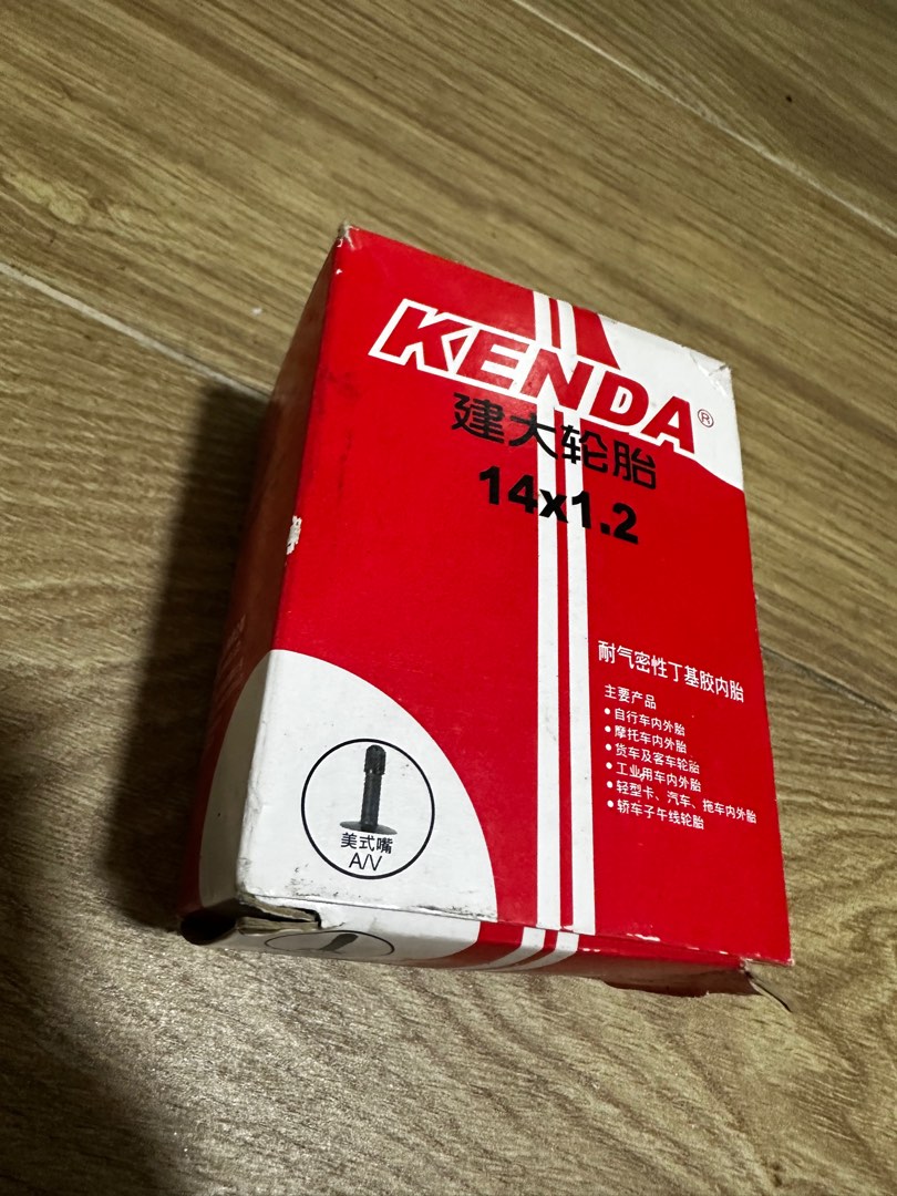 Kenda inner tube schrader valve, Sports Equipment, Bicycles