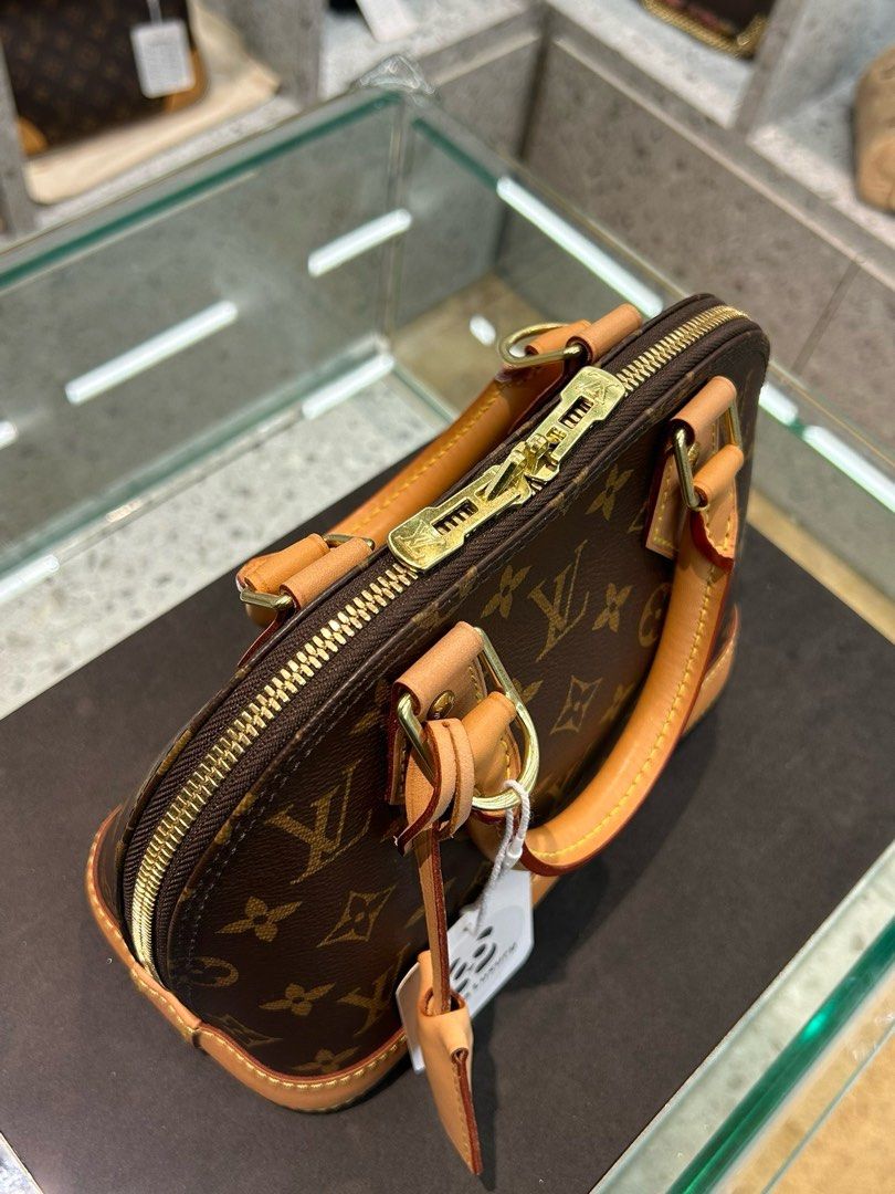 Louis Vuitton Alma BB Monogram coated canvas lightly used
