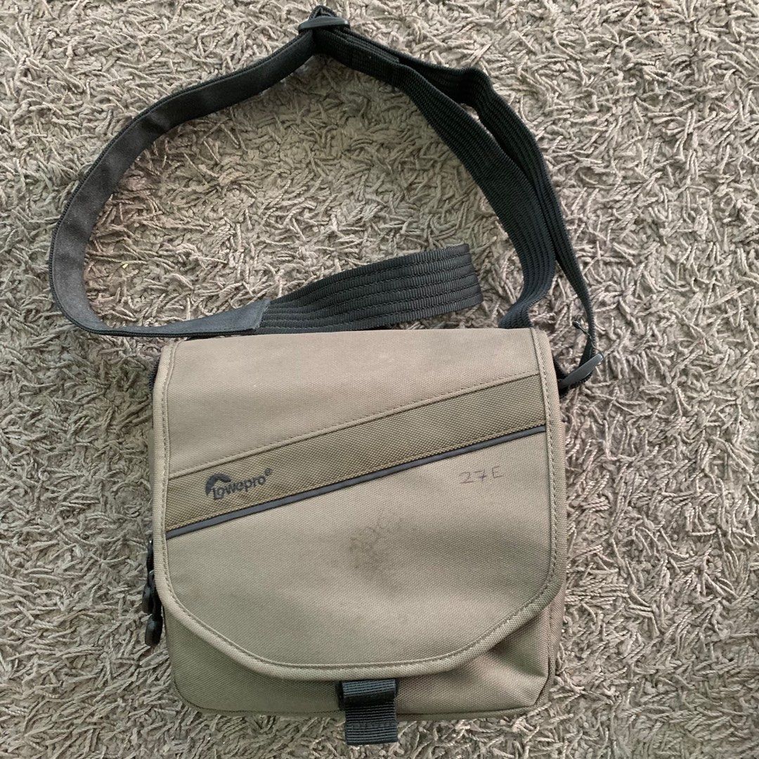 Lowepro Event Messenger 100