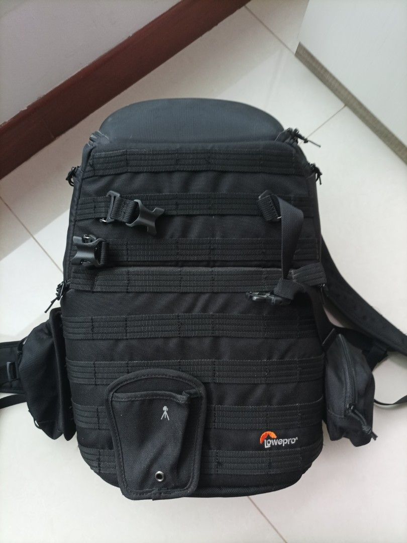 Lowepro tactic top