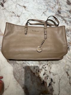 Michael kors bags for $30 cheap