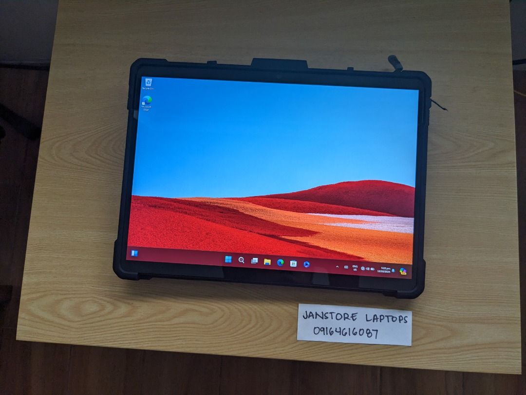 Microsoft Surface Pro X SQ2 16GB 512SSD LTE (Category: Laptops & Notebooks) located in Quezon City. Submitted by janstore-computer-trading (Listing ID 1331197655, Image 1). Description: Model : Microsoft Surface Pro X (Microsoft SQ2 , 16GB ram and 512GB SSD , with LTE simcard slot) Condition : Slightly Used , Very smooth , with UAG Case Price : 33,999 Specs: Processor : Microsoft SQ2 3.15Ghz Ram : 16 GB LPDDR4x Storage : 512 GB SSD Graphic Card :
