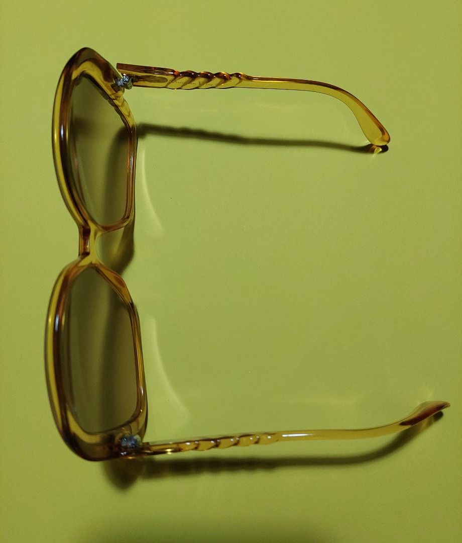 Mint Christian Dior Optyl amber sunglasses, Women's Fashion, Watches