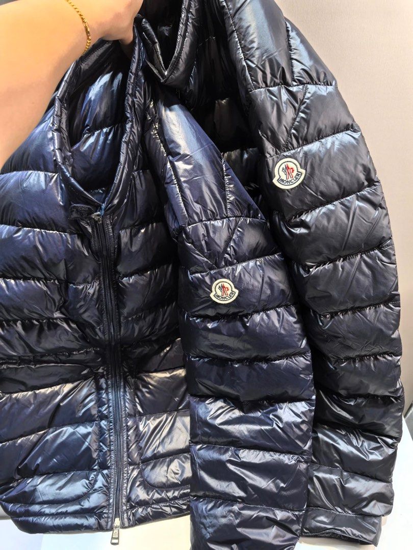 Moncler Acorus Carousell