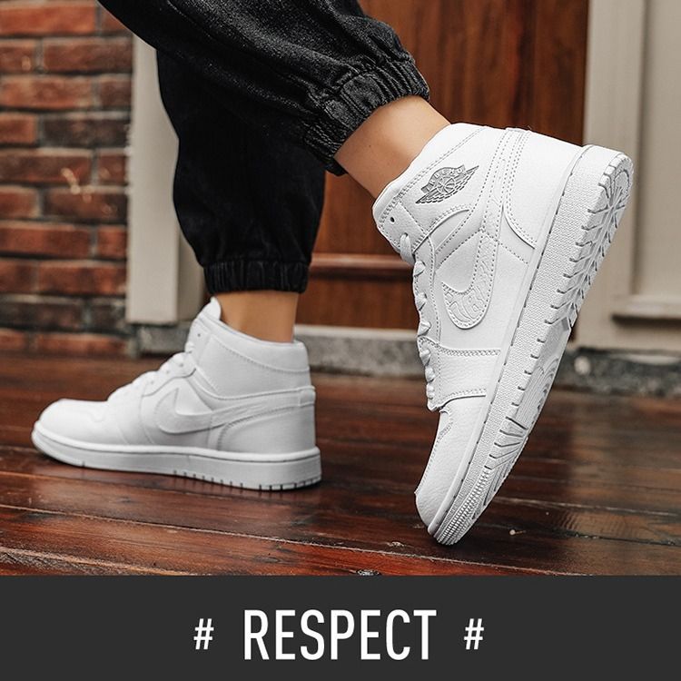 On Feet Air Force Triple White Mid 正品特賣】Nike Air Force AF1 AJ