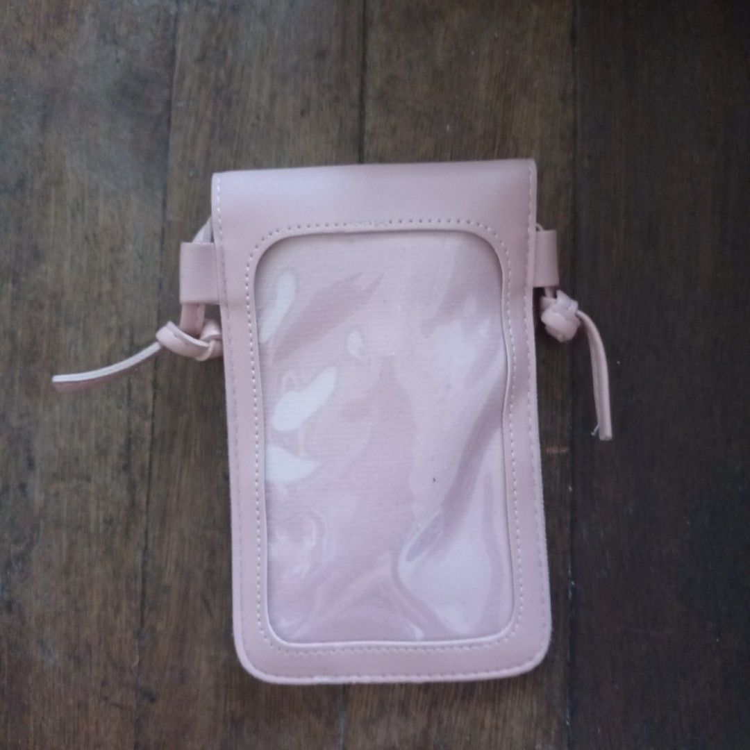 PINK Phone Bag (Category: Cross-body Bags) located in Quezon City. Submitted by dphnhere (Listing ID 1331109347, Image 2). Description: Mini Bag— the perfect fit for your phone * Has two mini compartments, one for your phone, the other for cash bills and cards.