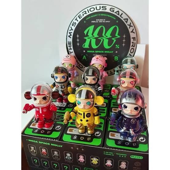 Pop mart Space Molly series 2 100% (Category: Designer & Blind Box Toys) located in Manila. Submitted by solefindsphilippines (Listing ID 1331151992, Image 2). Description: Pop mart Space Molly series 2 100% Characters: Meilin panda Jean michel basquiat Mint chocolate Pink panther Patrick star Heartbert Coca cola Banana Price: 8,799 per set only! ( AVAILABLE FOR PRE-ORDER) Brand new All of our items are 100% Authentic/Legit/ Original How to Order
