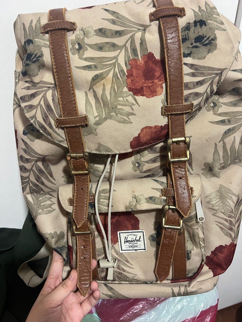 herschel backpack manila Heritage | Premium Classics - 24L | EcoSystem Twill Fabric The inside lining keeps things fresh with a subtle stripe PRELOVED HERSCHEL MID AMERICA BACKPACK