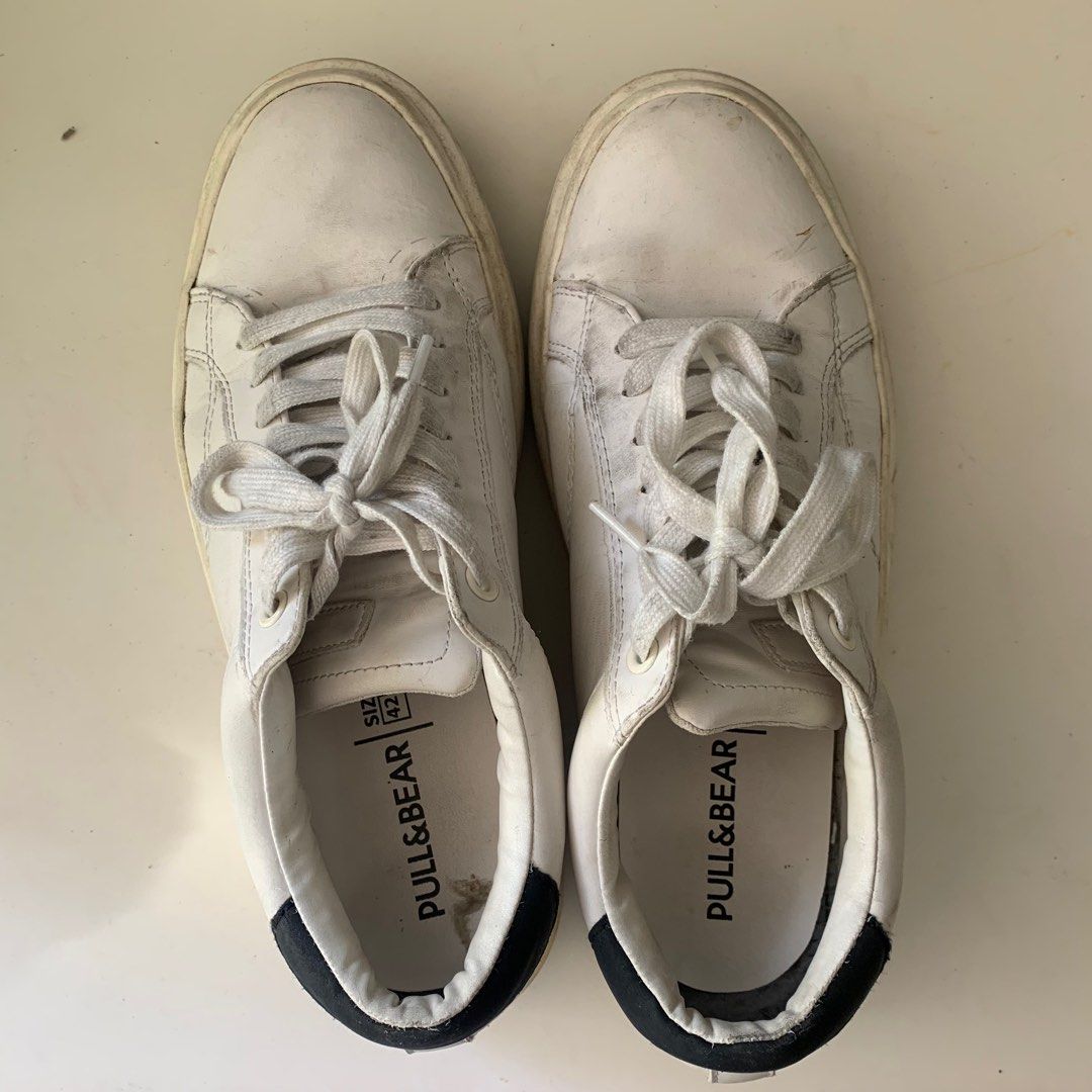 White shoes pull and bear store