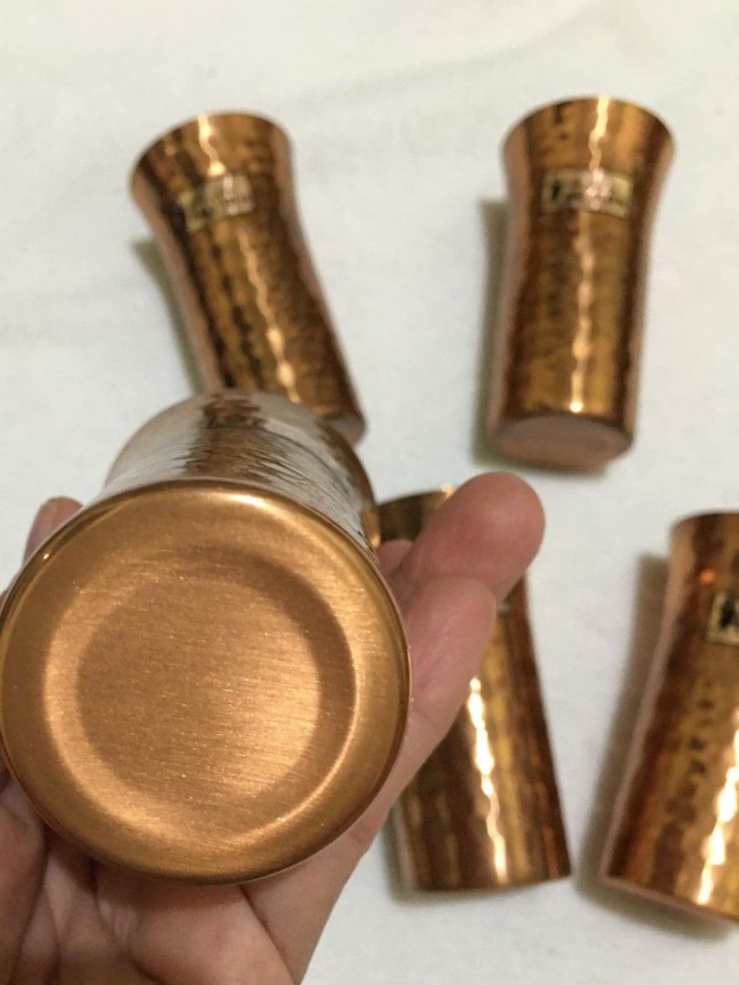 Pure copper BACCHUS (Category: Water Bottles & Tumblers) located in San Jose del Monte. Submitted by eivon29 (Listing ID 1331207694, Image 3). Description: Pure copper BACCHUS Bacchus one-sip beer cup set of 5" Unused ☆★ This is a set of bite-sized beer tumblers made of pure copper. They are old, but have been stored unused. A Vintage Collection..