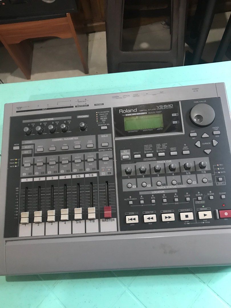 Roland VS840 Digital Studio Workstation Mixer (Category: Other Audio Equipment) located in Balamban. Submitted by sdppm (Listing ID 1331129964, Image 1). Description: Dont know how to mix and set digital effects...