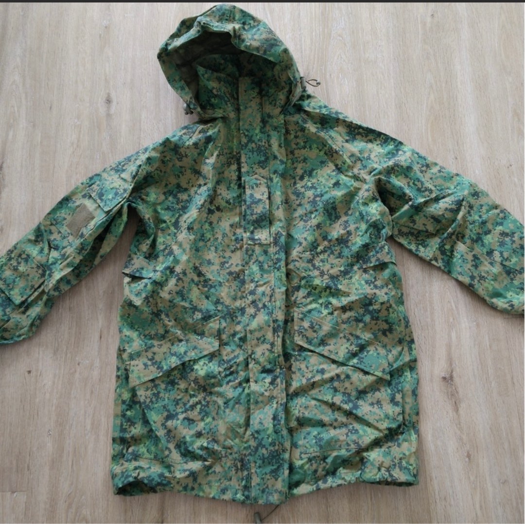 SAF Goretex rain jacket
