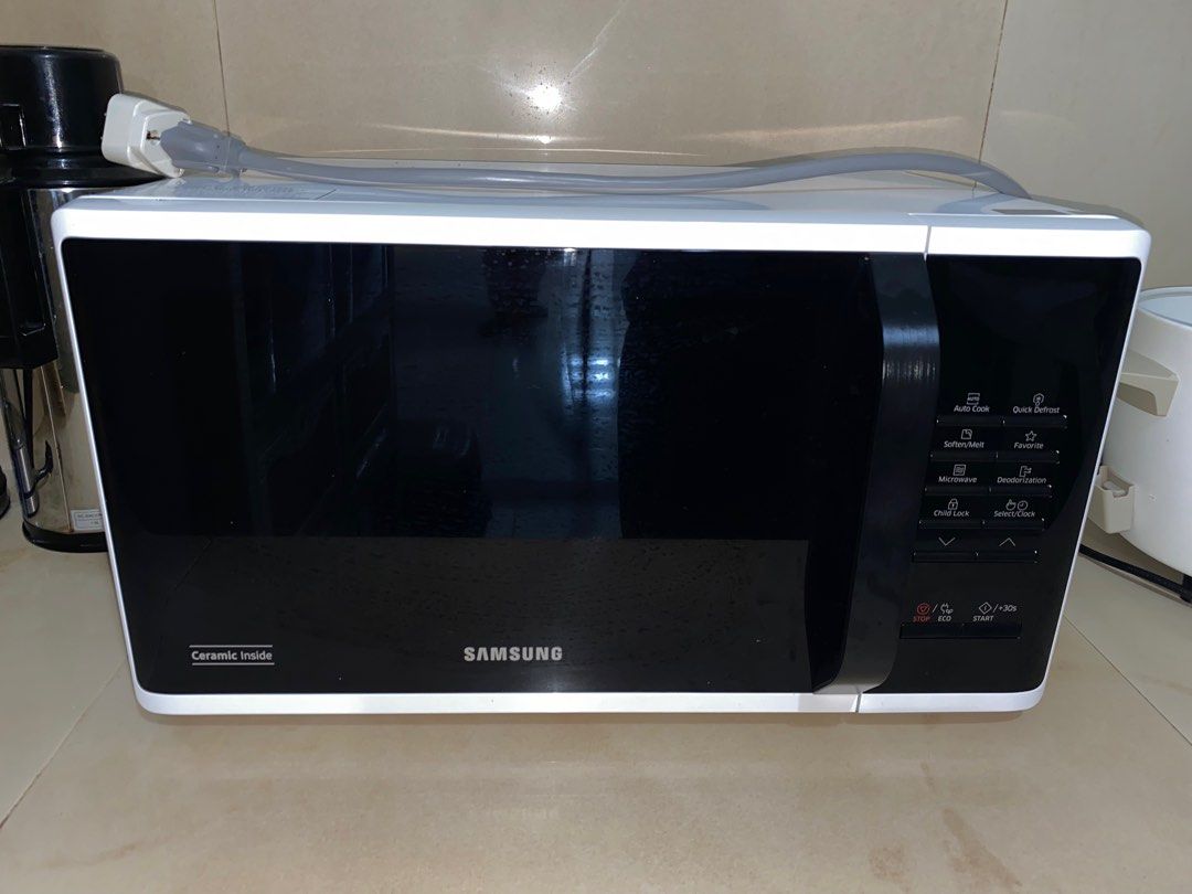 Samsung Ceramic Microwave Oven (Category: Ovens & Toasters) located in Manila. Submitted by macmb (Listing ID 1331078739, Image 1). Description: FEATURES: 23 LITER MWO; ELECTRONIC CTRL CERAMIC ENAMEL INTERIOR.