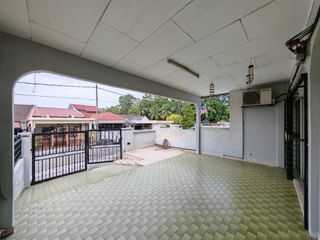 (Category: ) located in . Submitted by janicetcc (Listing ID 1331071313, Image 1). Description: .