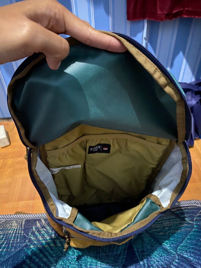Tas eiger packerbase pattern 15 L Backpack, Barang Mewah, Tas