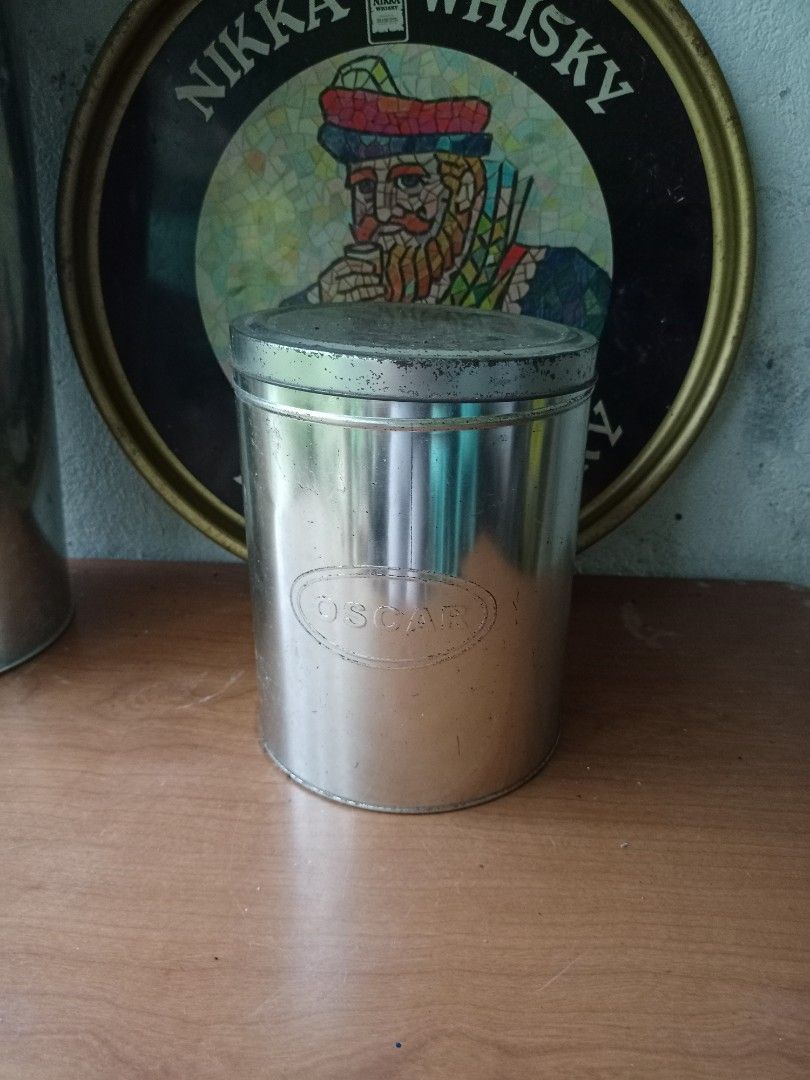 Tin can (Category: Storage Boxes & Baskets) located in Baguio. Submitted by klutter.curio (Listing ID 1331148124, Image 1). Description: .
