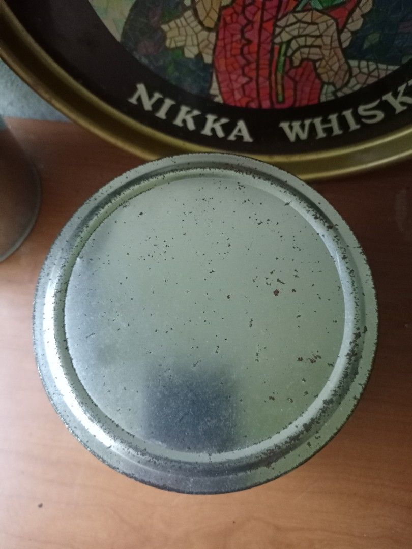 Tin can (Category: Storage Boxes & Baskets) located in Baguio. Submitted by klutter.curio (Listing ID 1331148124, Image 3). Description: .
